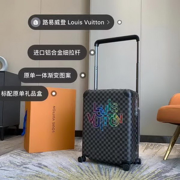 商品Alt模板:路易威登/LV Horizon 50拉杆箱,选用 Damier Graphite 帆布,印有设计的新款彩色交织字母品牌标识,光滑外层包裹轻巧的铝制拉杆,使箱内平整,箱内设计精简 - xtest